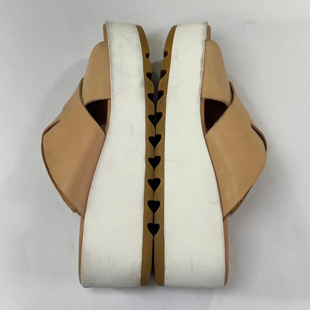 Sorel Cameron Flatform Sandal Womens 8.5 Tan Beige Leather Crisscross Boho Slide